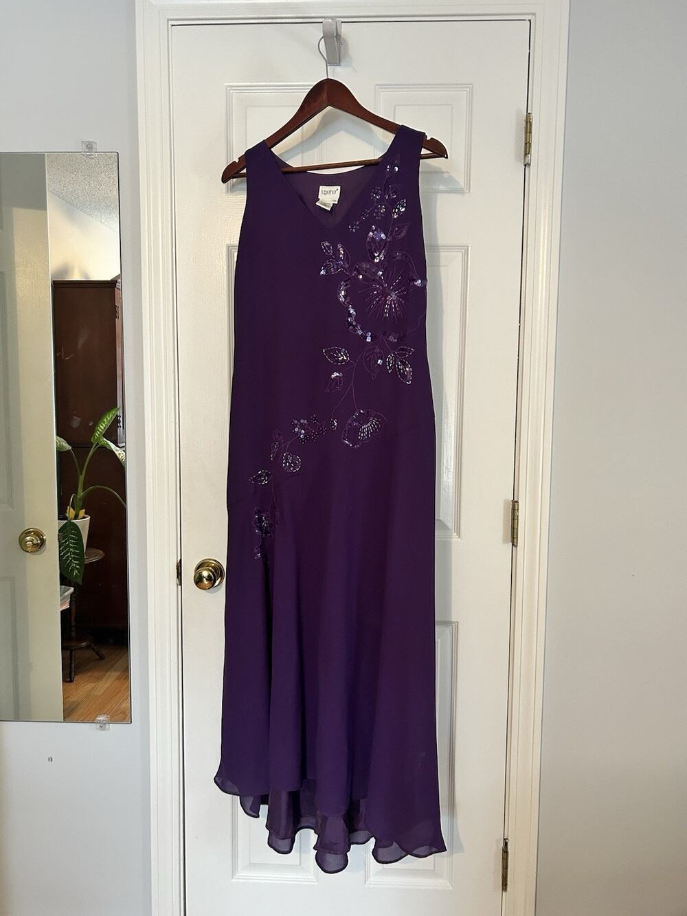 Together Womens 10 Purple Chiffon Sequin Floral Beaded Maxi Formal Dress